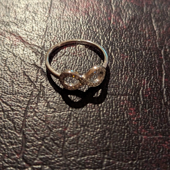 Infinity Ring - Picture 2 of 3